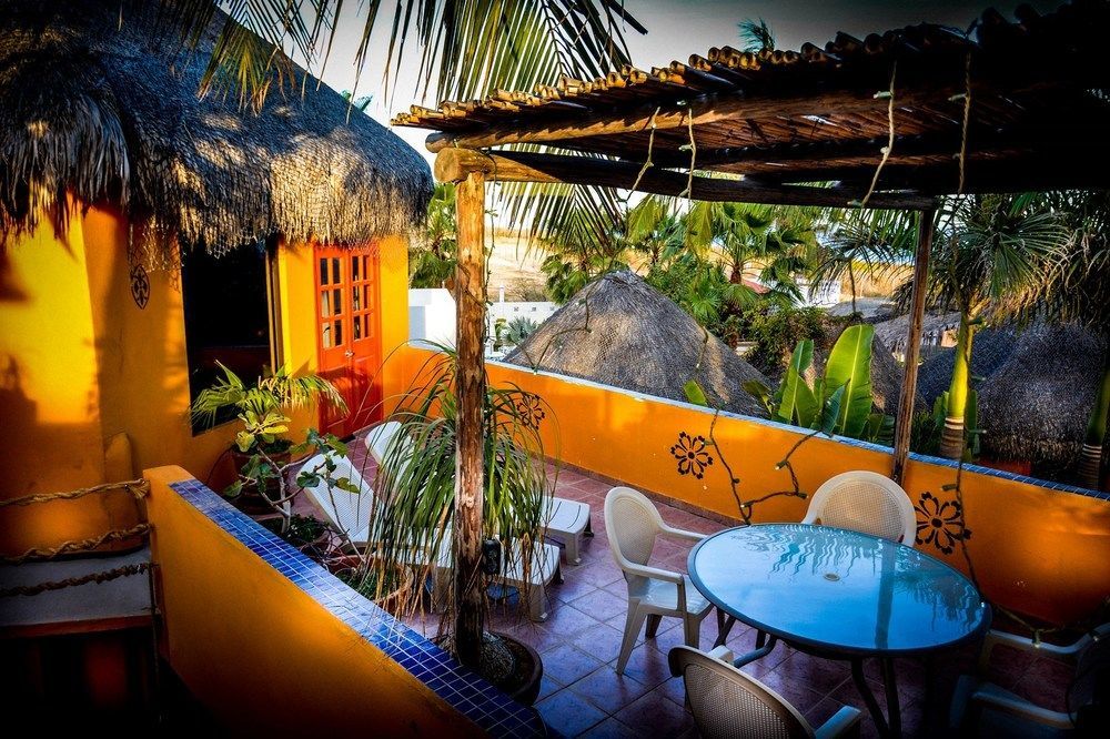 Palapas Hotel 2*
