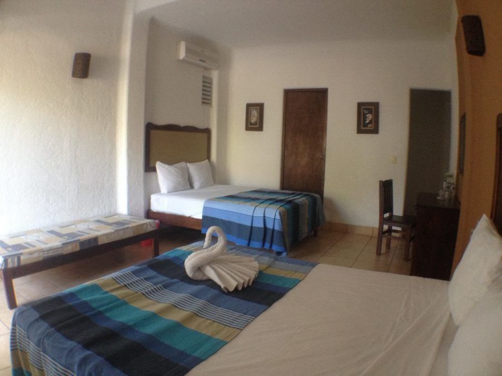 Bahia Huatulco 3*
