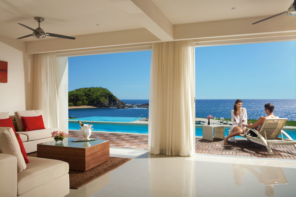 Secrets Huatulco & (adults Only) Resort 5*