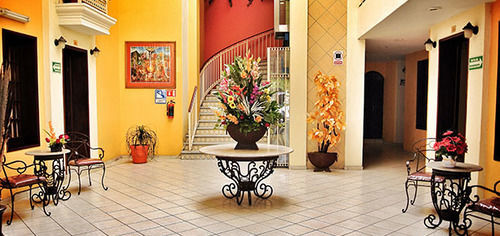 Hotel Plaza Jardin