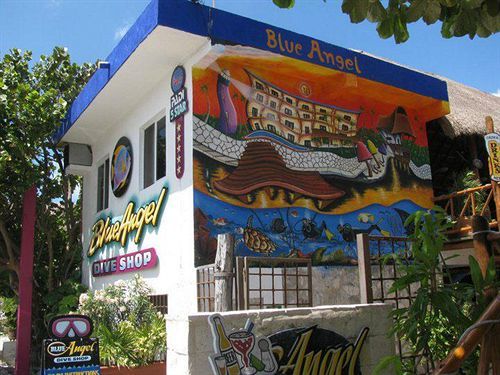 Blue Angel Hotel 4*