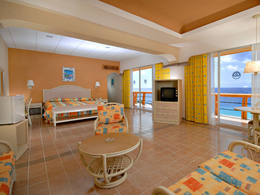 Resort El Cozumeleno 4*