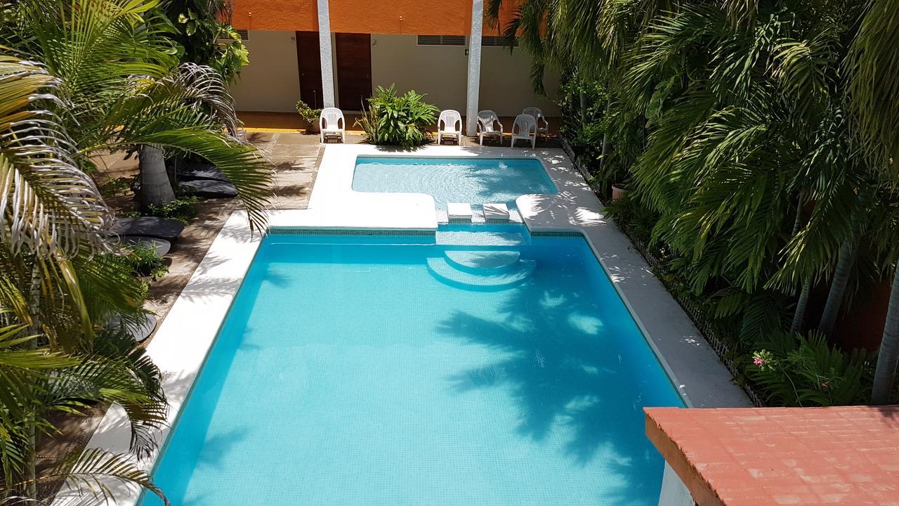 Delfin Playa Azul Hotel Lazaro Cardenas (Michoacan)