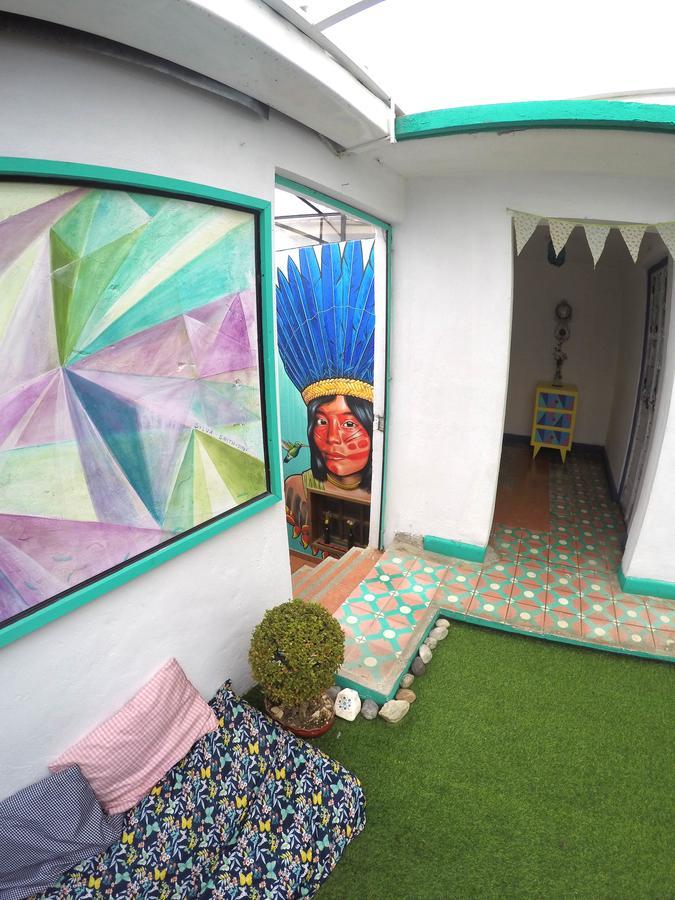 La Isla Hostel *