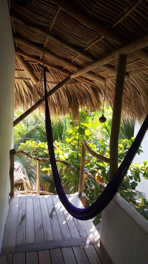 Descalzo 2* Zipolite