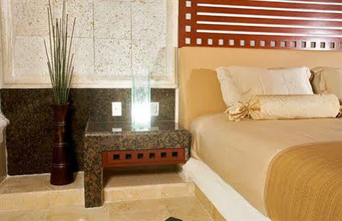 Unik Island & Hotel Isla Mujeres