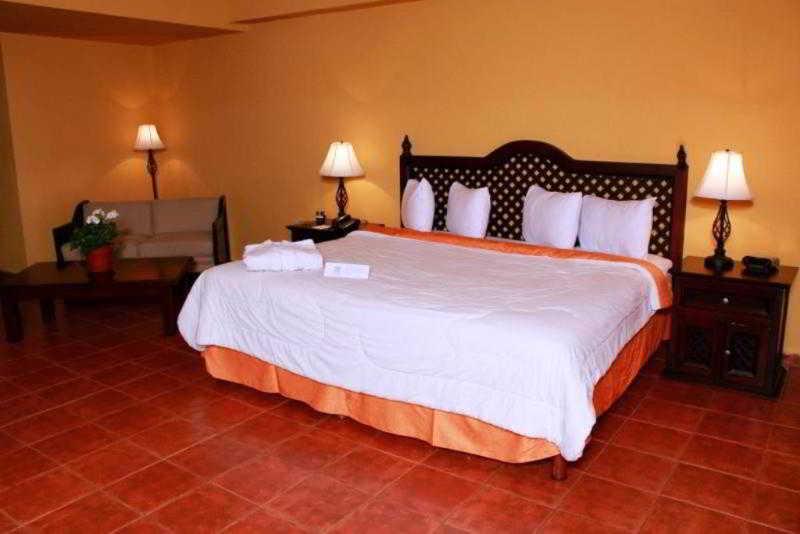 Hotel Mision Orizaba 4*