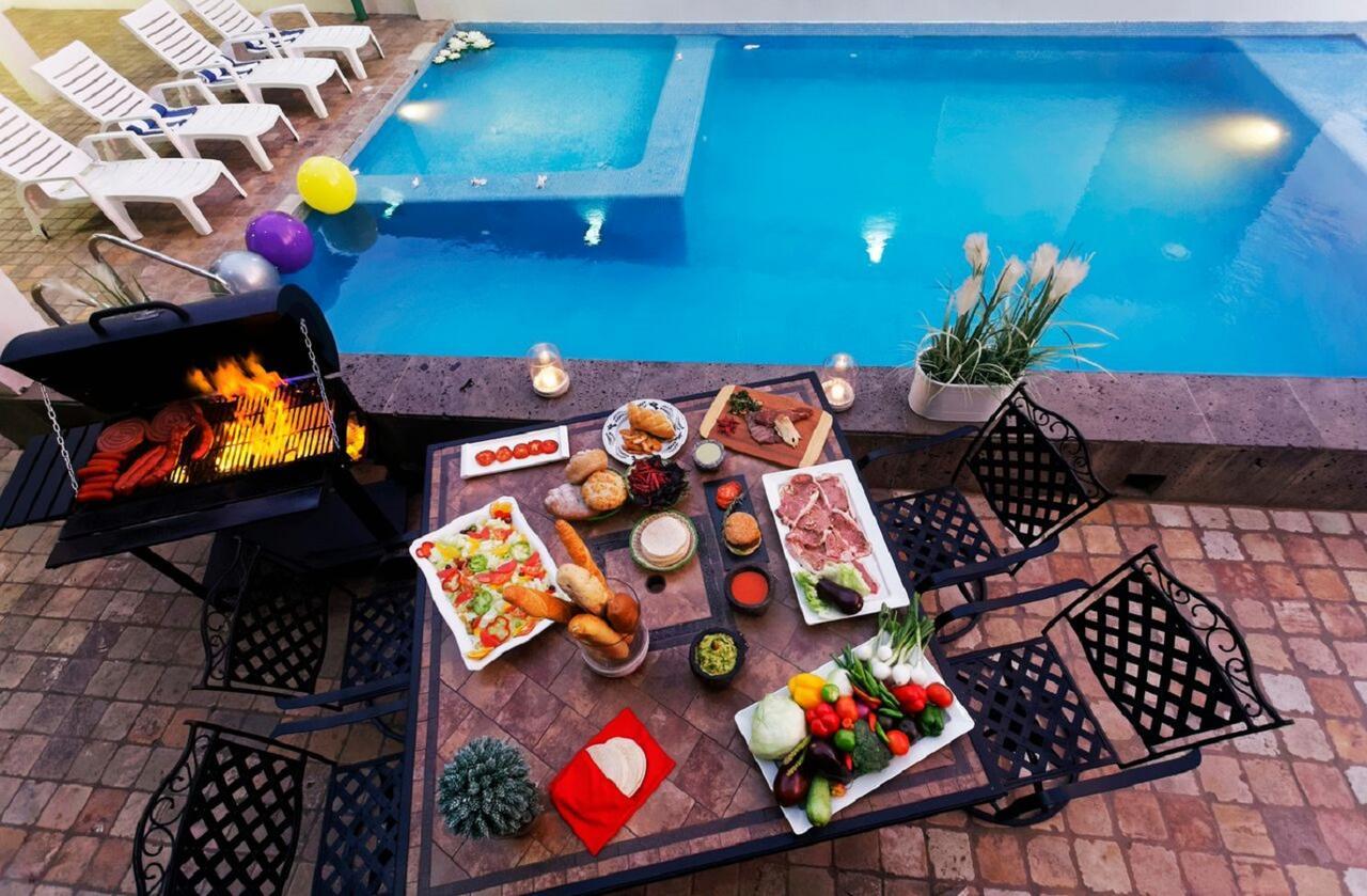 Olmeca Plaza 4*