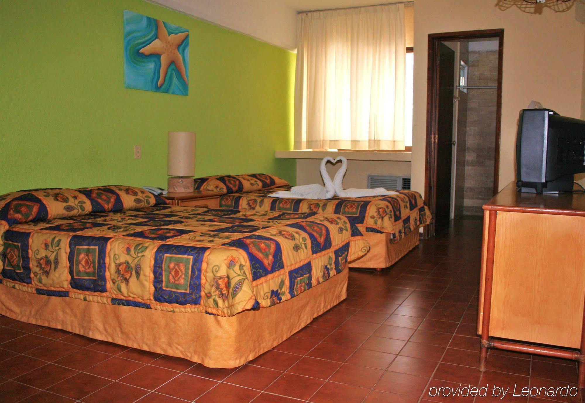 Hotel Plaza 3*