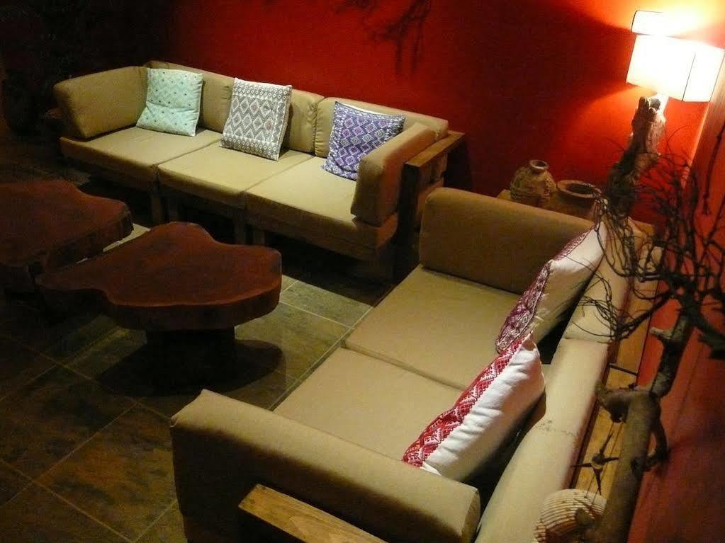 Almaplena Boutique