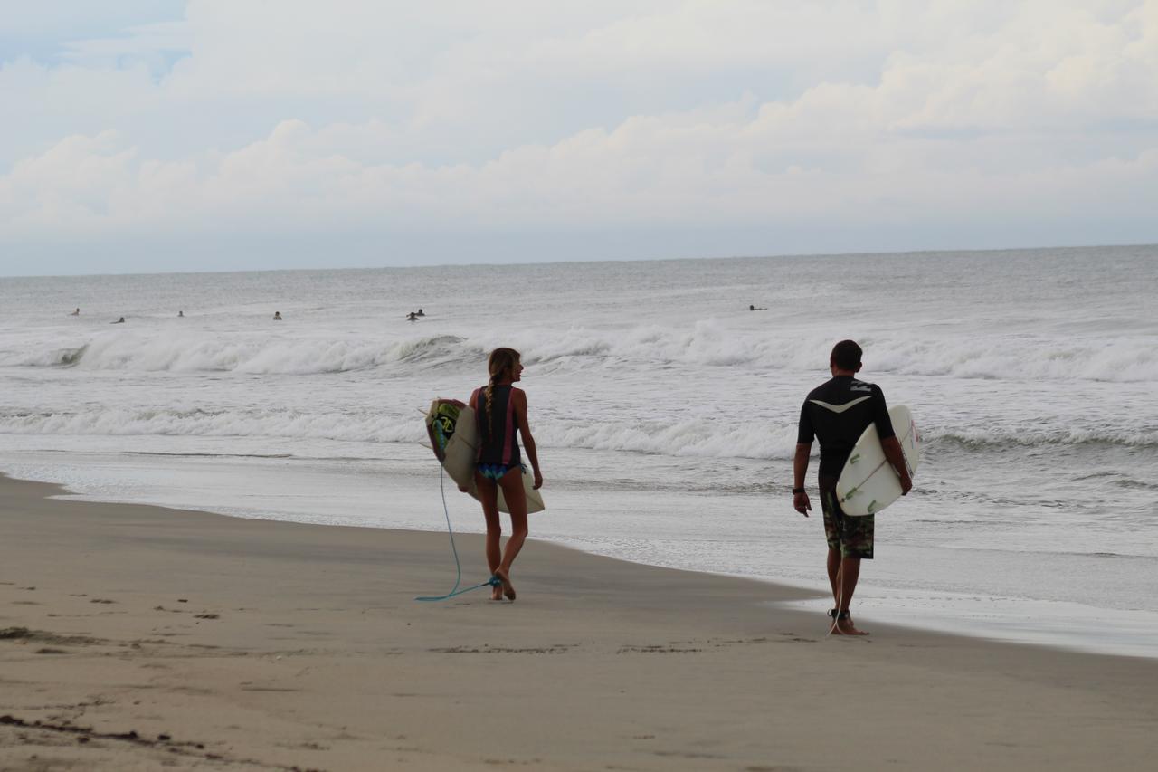 Papaya Surf Hotel 3*