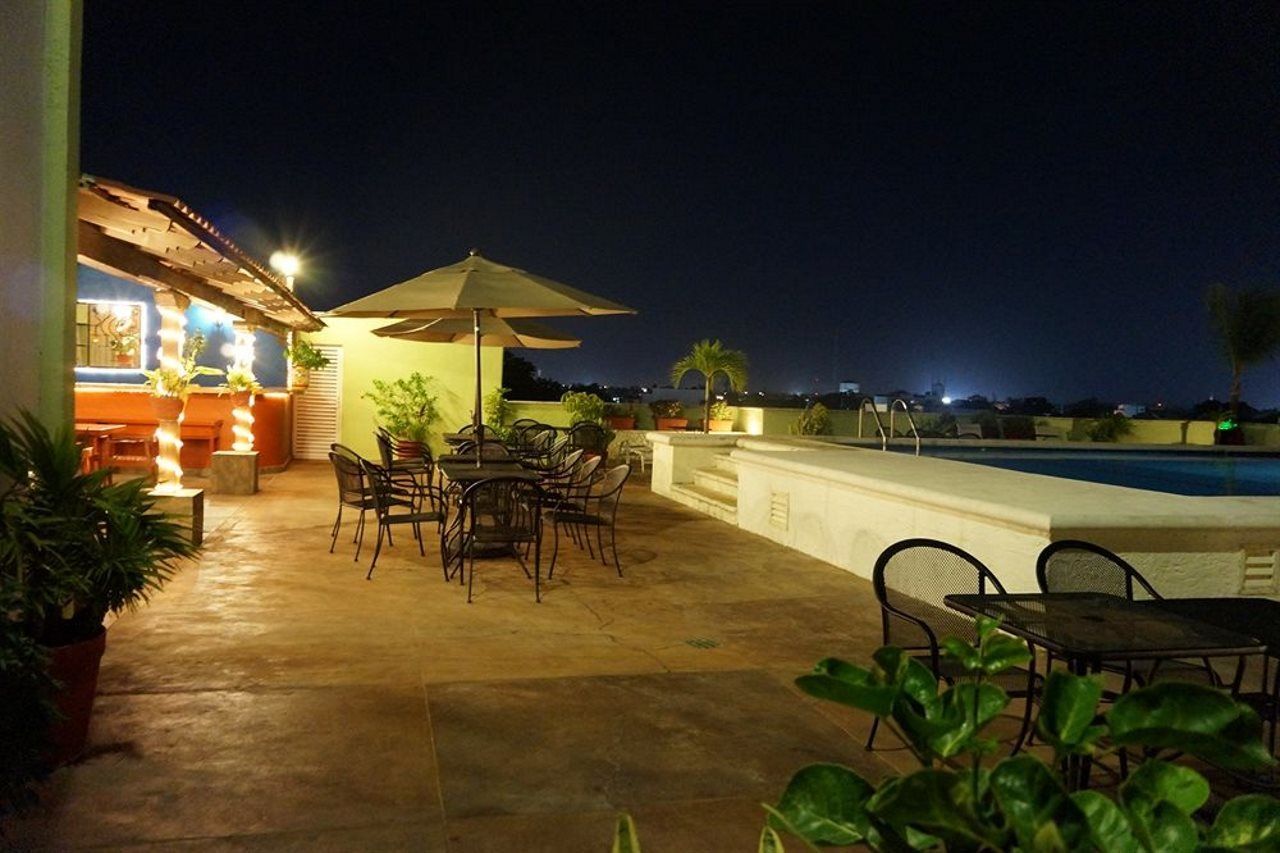 Hotel Plaza