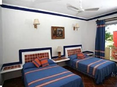Hotel Mision Mares Huatulco 3*
