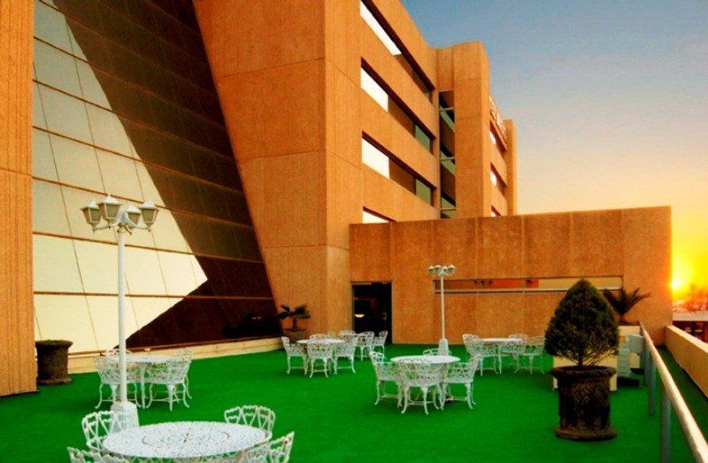 Hotel Mirage - Centro Historico De 4*