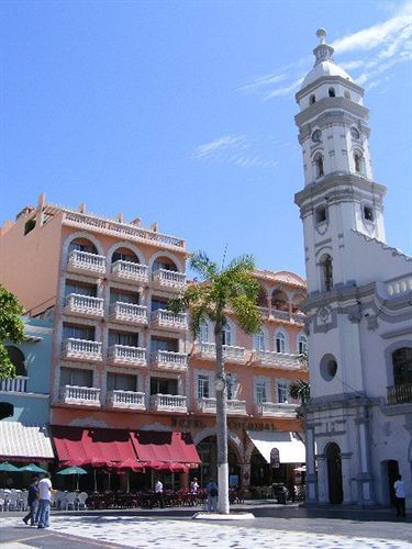 Hotel Colonial De 3*