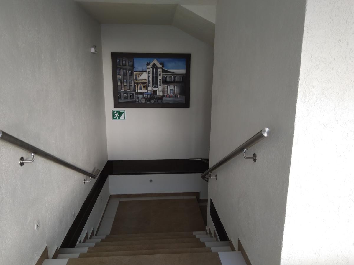 Hotel Sanjo