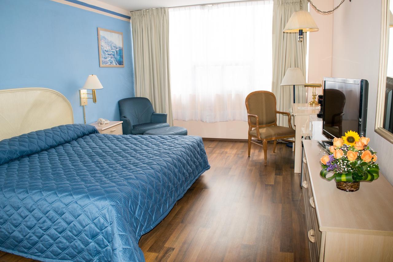 San Francisco 4*