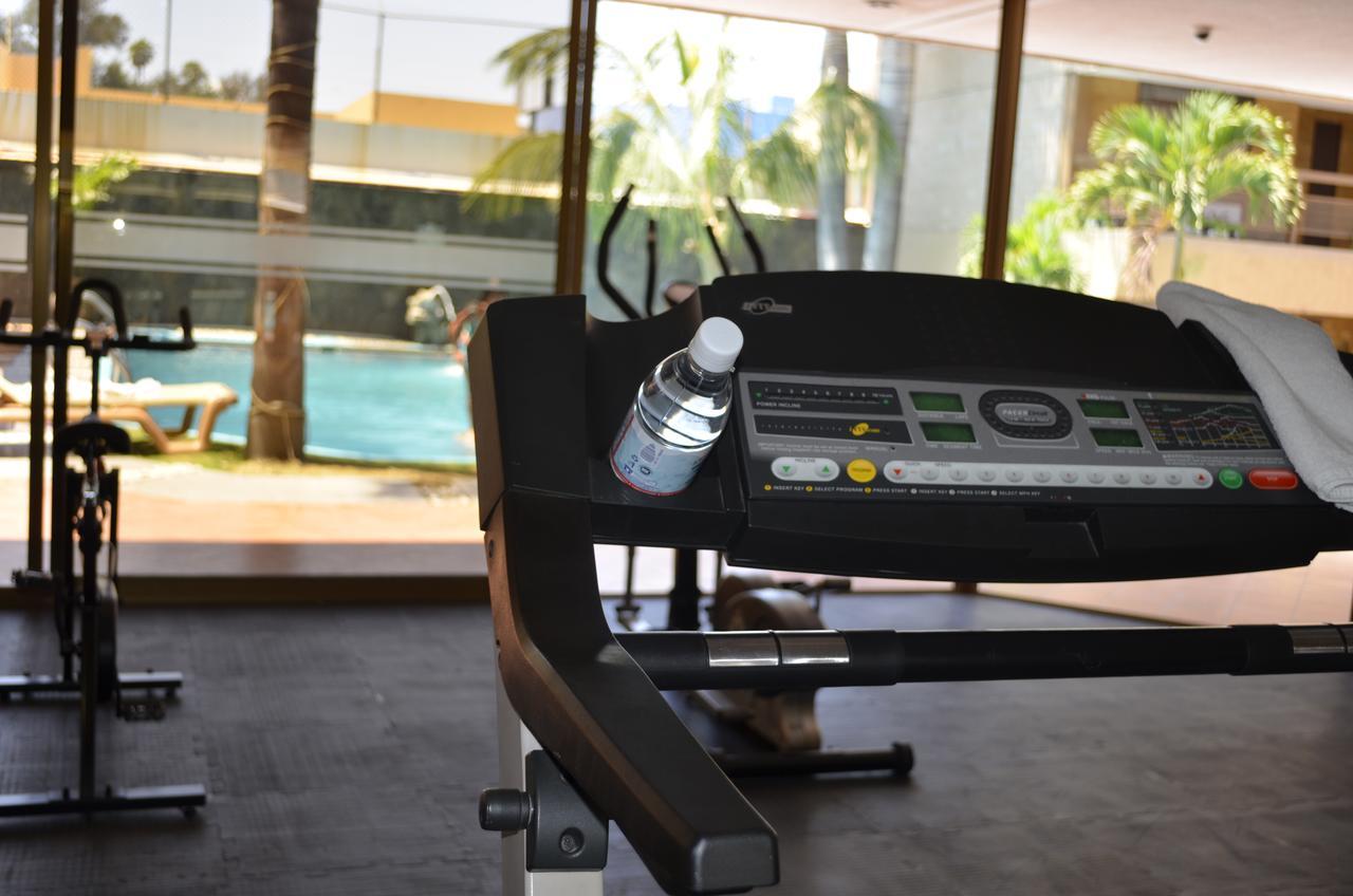 Western Plaza Florida & Tower 3*