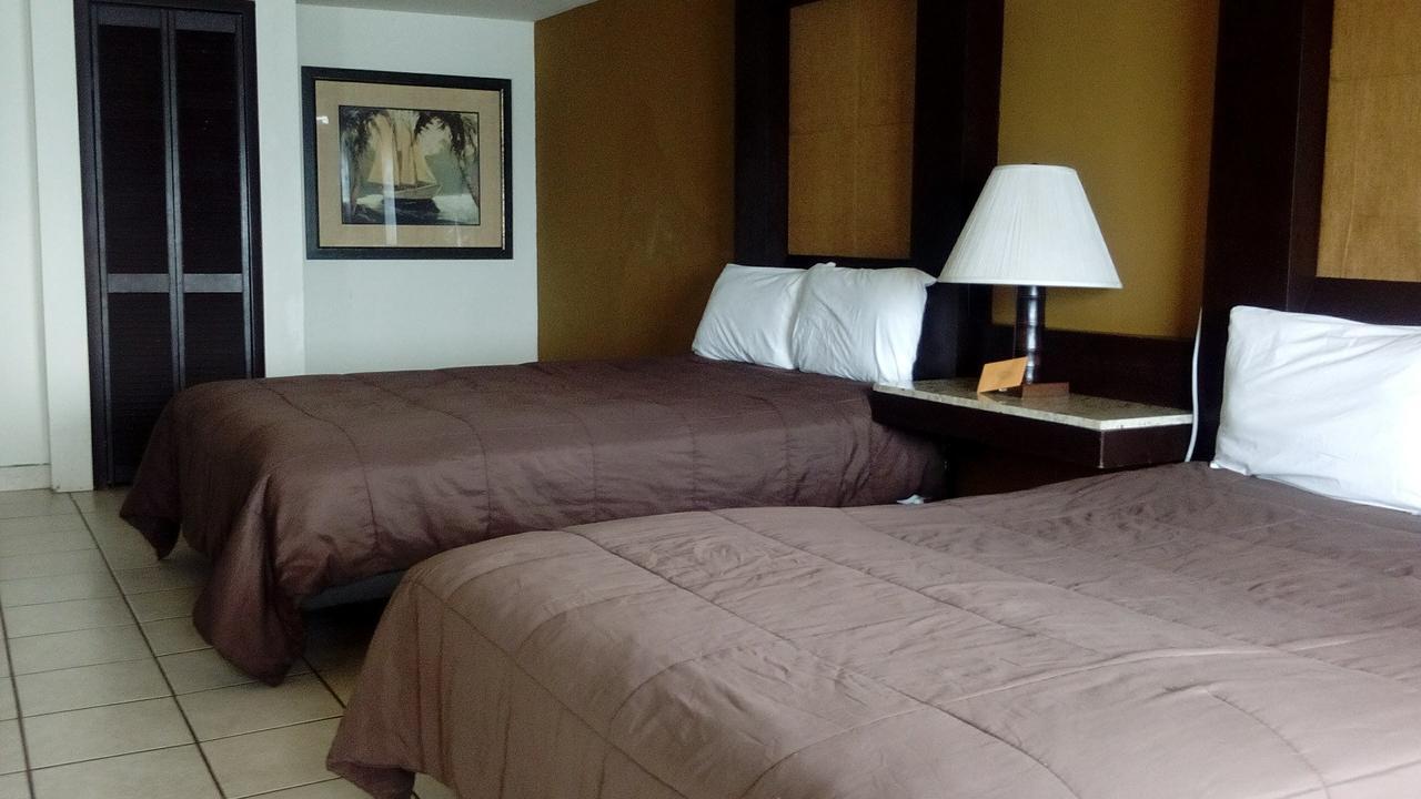 Hotel Calafia *