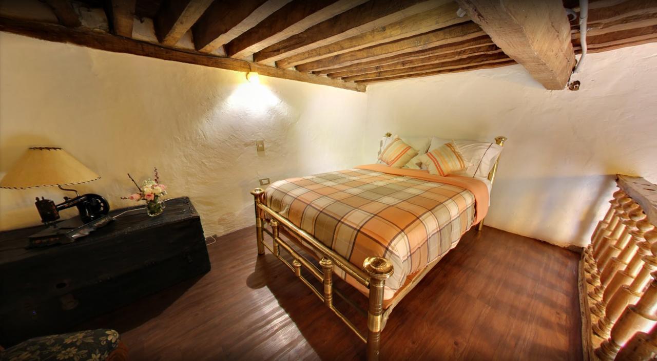 Boutique Xvii Hotel