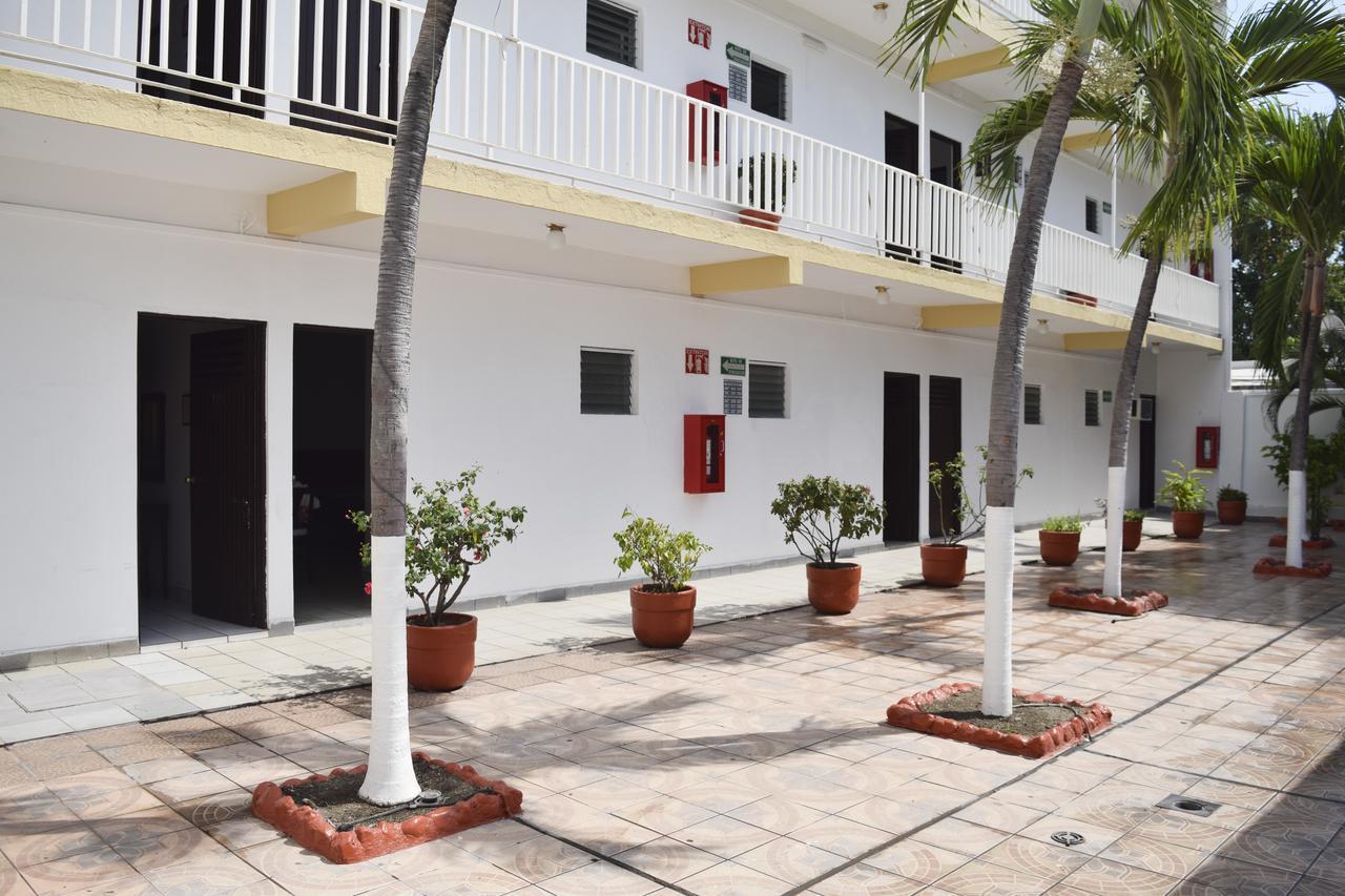 Hotel Lb 2*