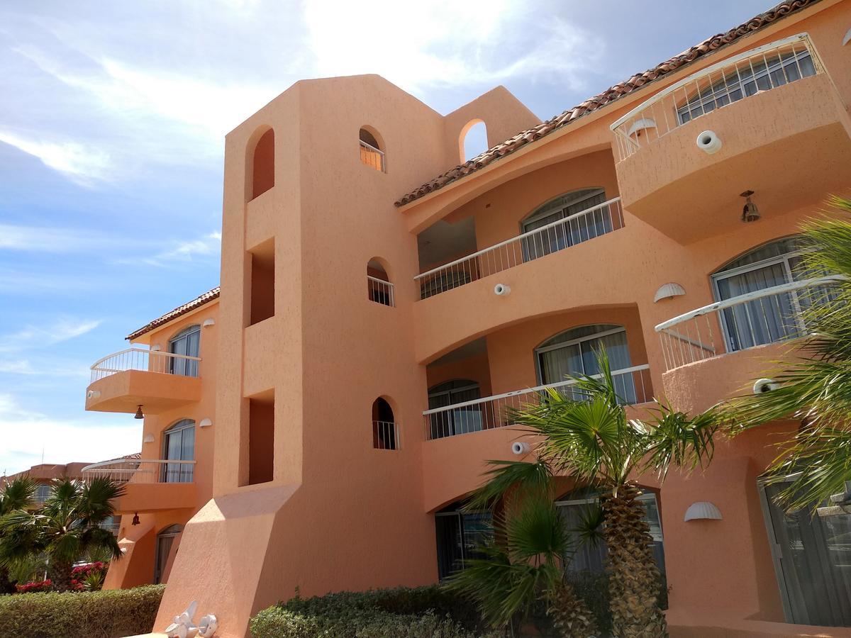 Hotel Club Cantamar & Marina