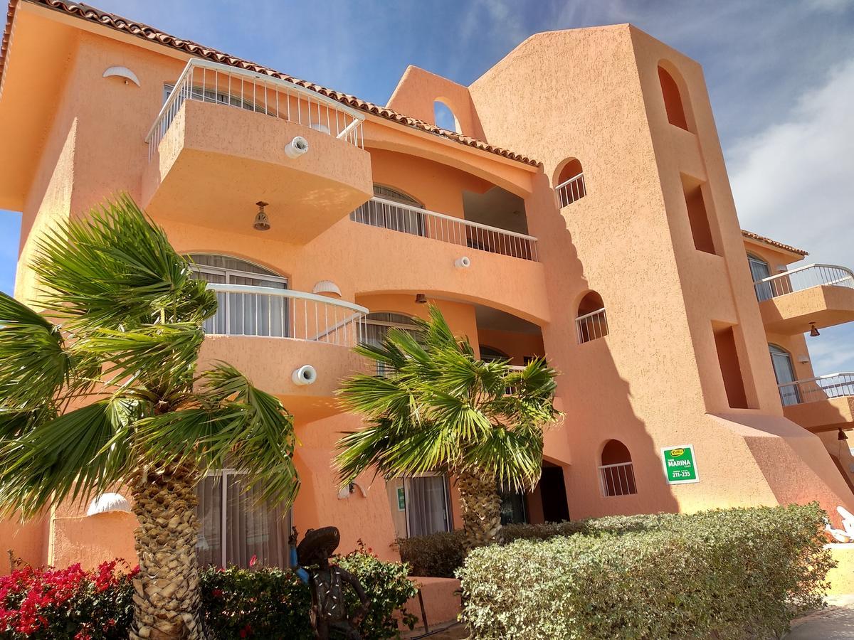 Club Cantamar & Marina Hotel