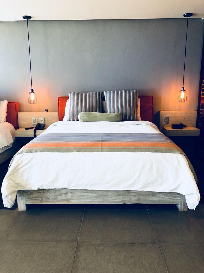 Helverica 4*