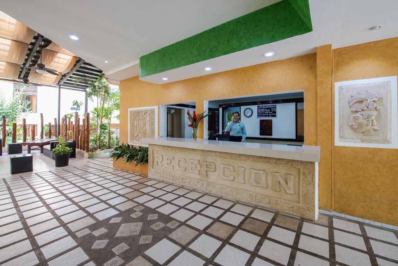 Hotel Maya Tulipanes 4*