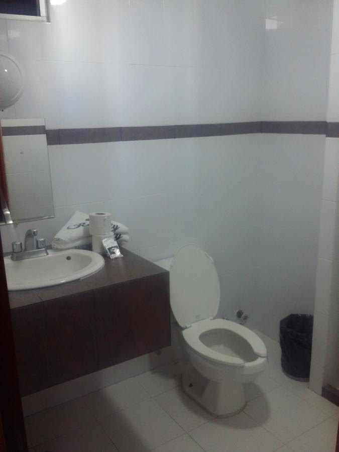 Royalty Hotel