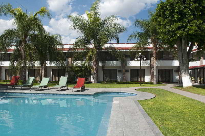 Real De Minas Poliforum Hotel