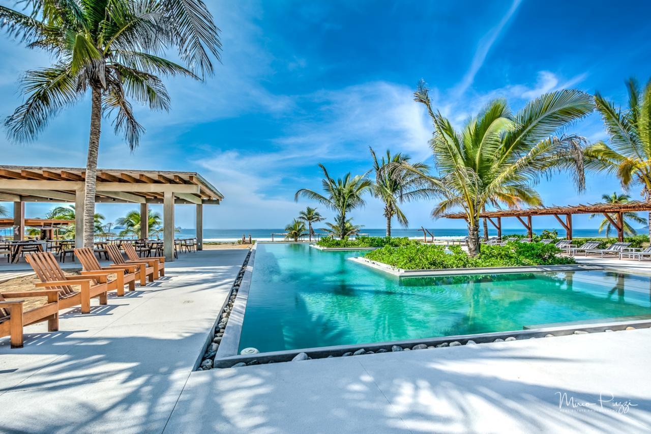Hotel Marea Beachfront Zihuatanejo