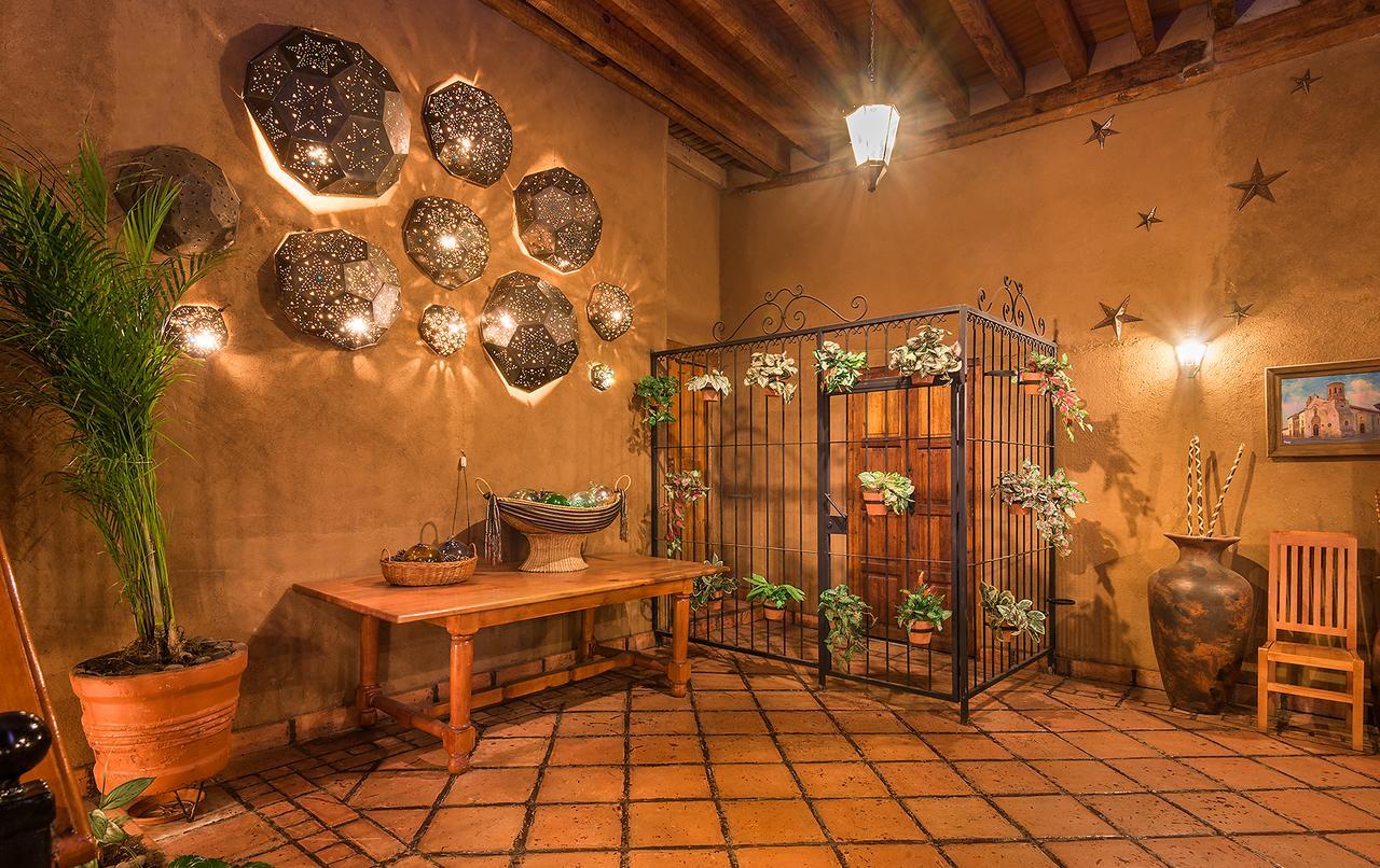 Refugio Del Angel Hotel