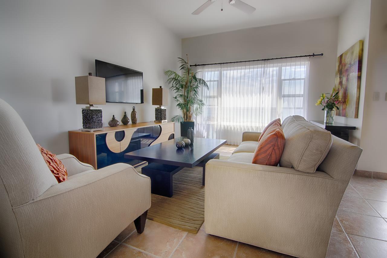 Puerta Cortes Residences: Las Colinas Resort La Paz