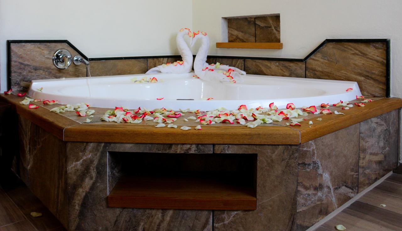 Hotel & Balneario Angeles Taxco de Alarcon