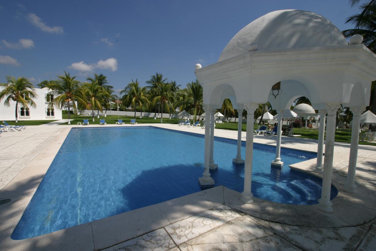 Aldea Del Bazar & Hotel Puerto Escondido (Oaxaca)