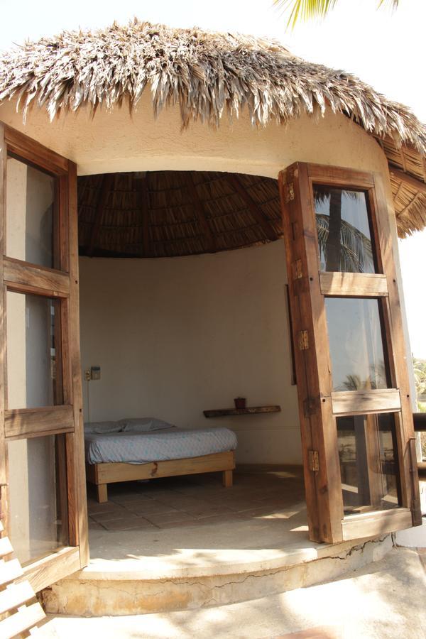 Akadia La Punta Bed & Breakfast