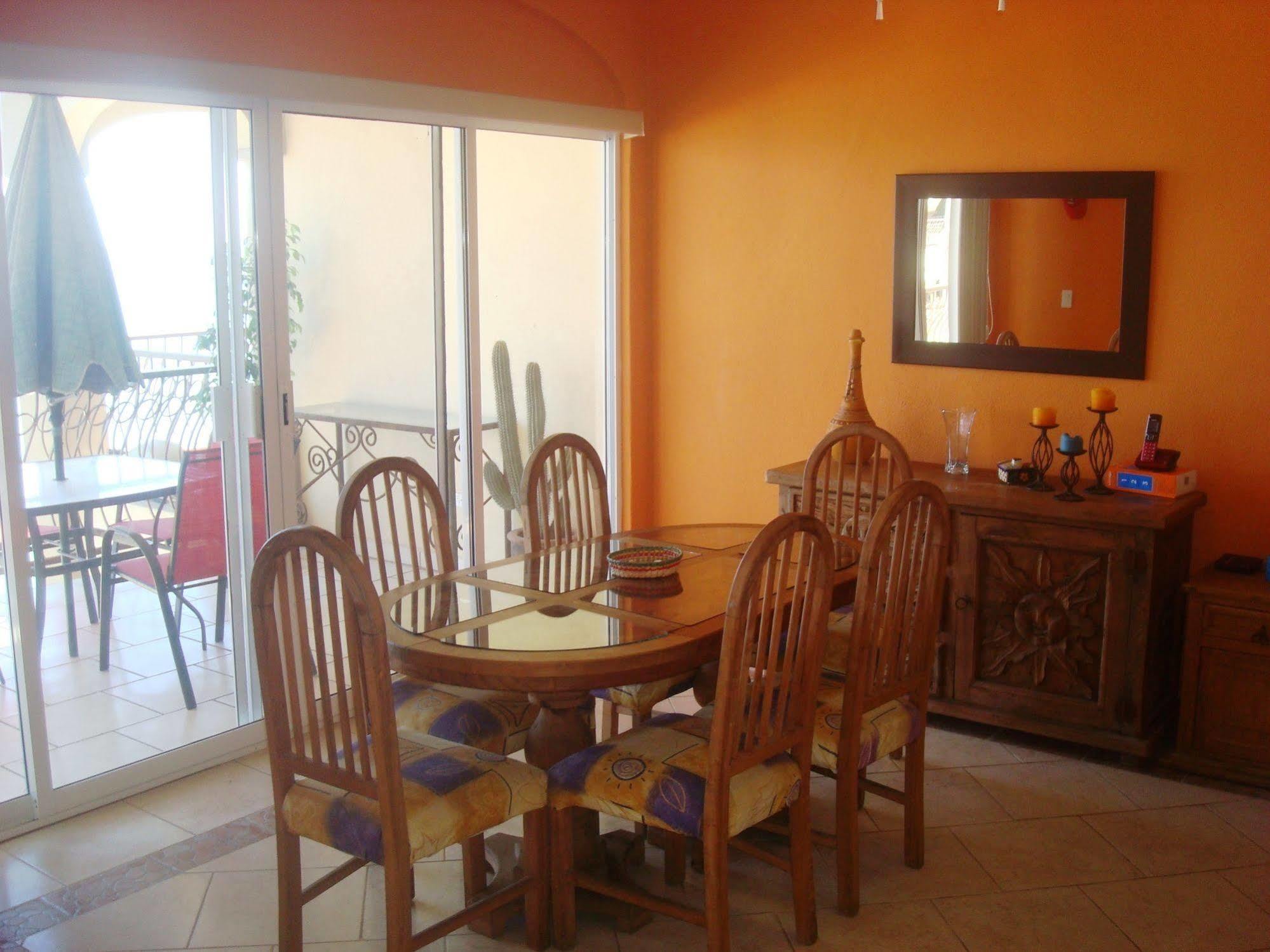 Hotel Beachfront Las Olas 2Bdr Condo 3*