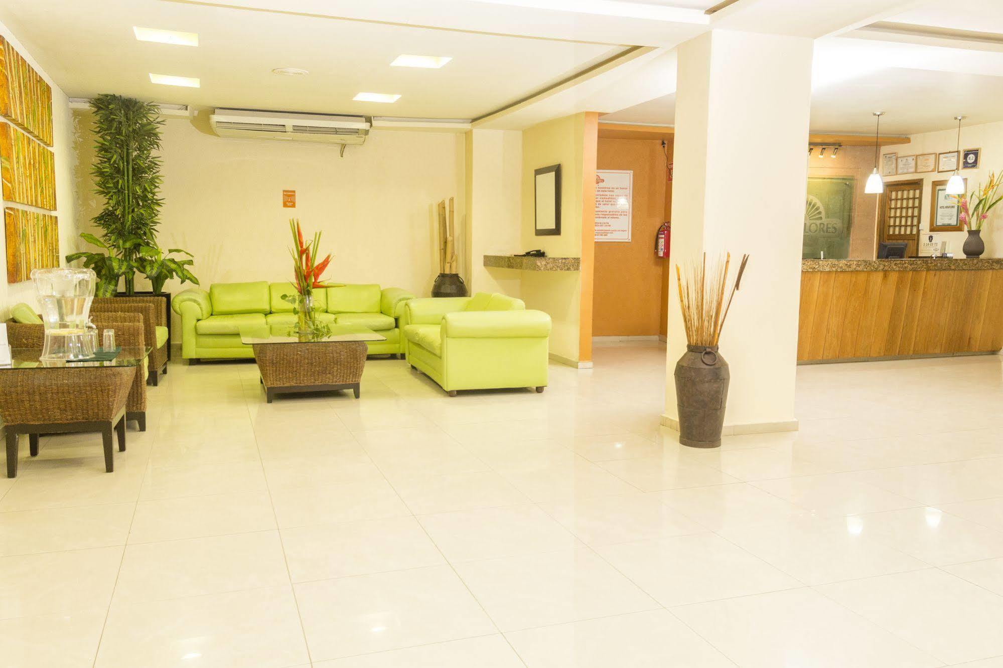 Hotel Miraflores 3*