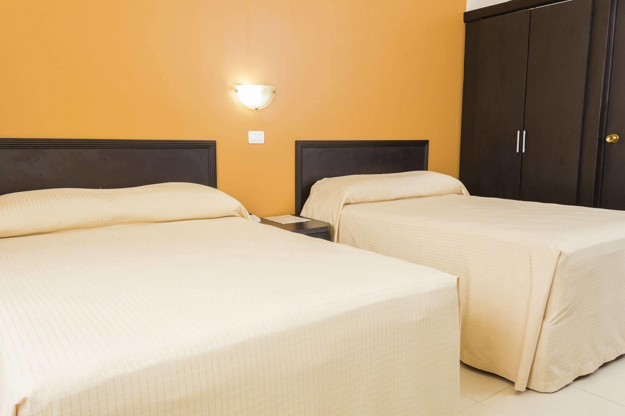Miraflores Hotel
