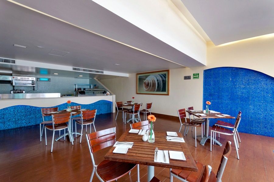 Hotel Artisan Playa Esmeralda Family 5*