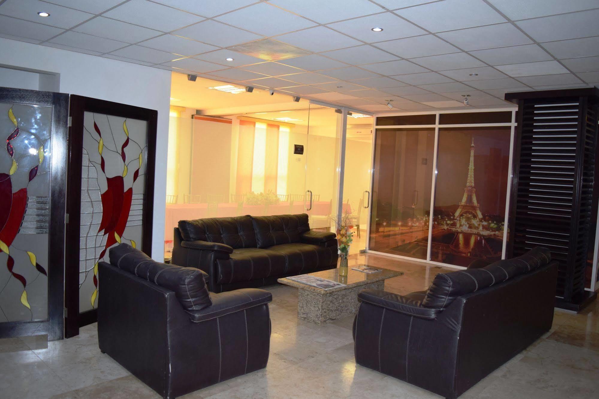 Oliba Hotel 4*