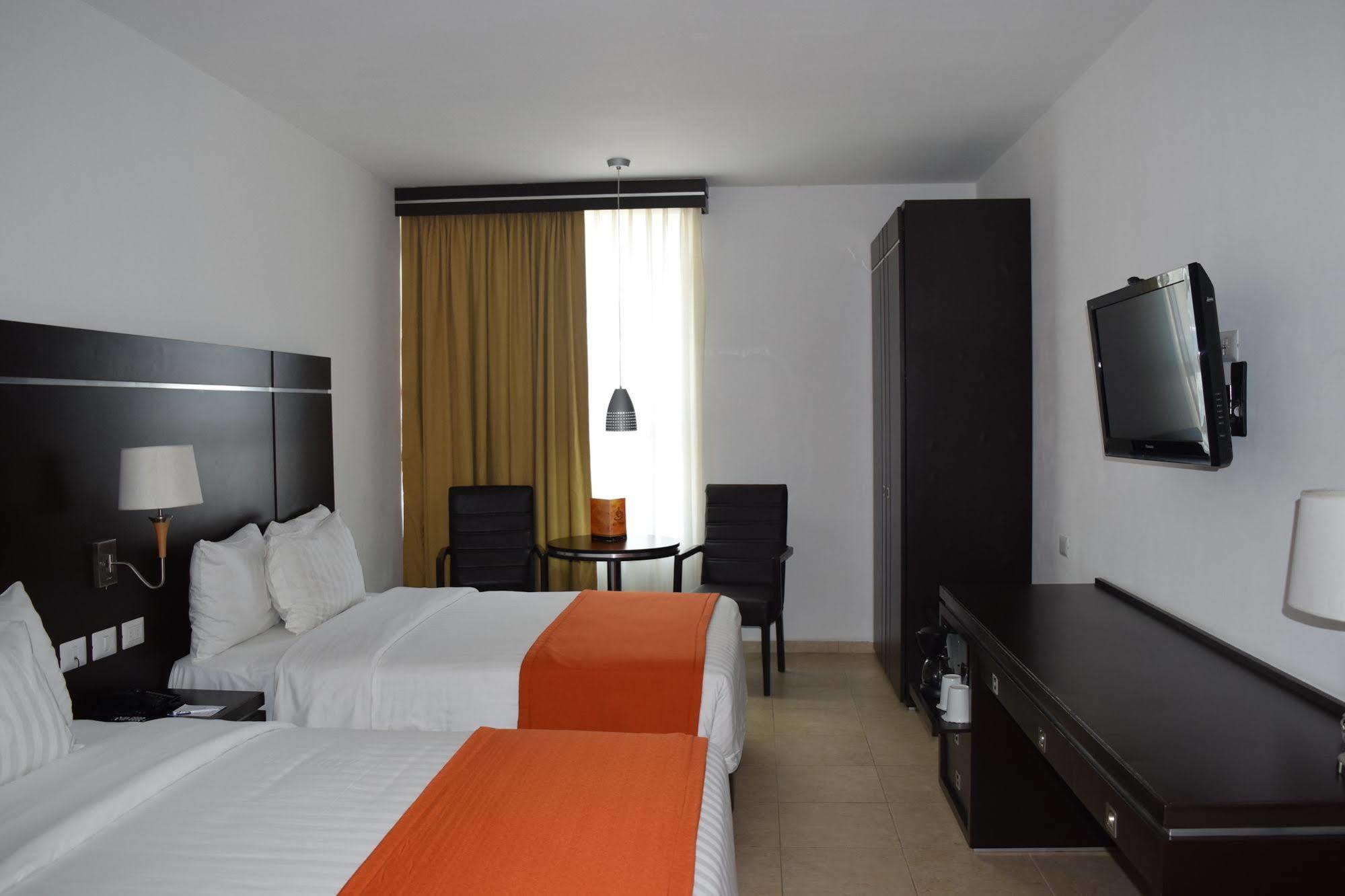 Oliba Hotel 4*