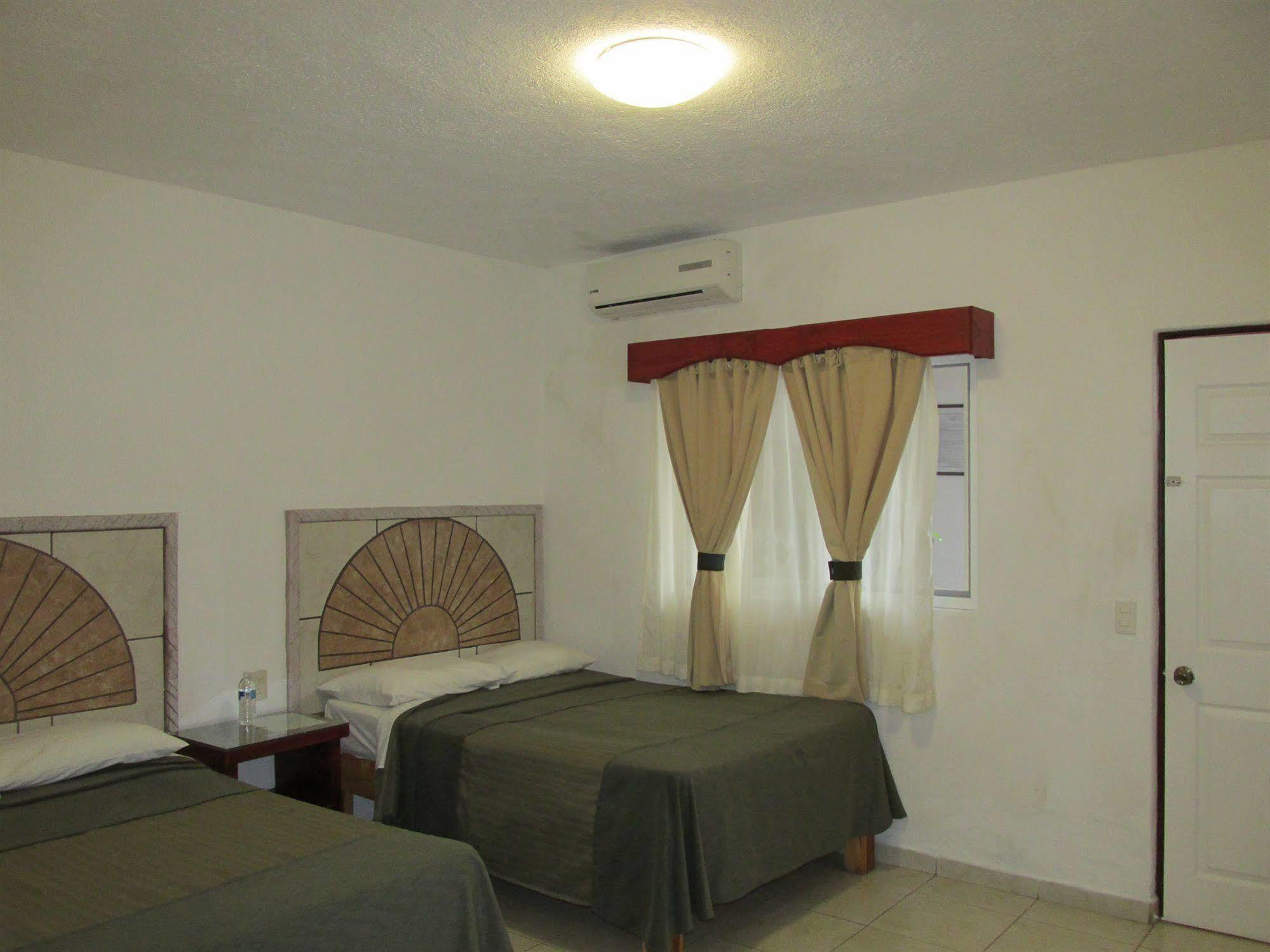 Albatros Palace 3*