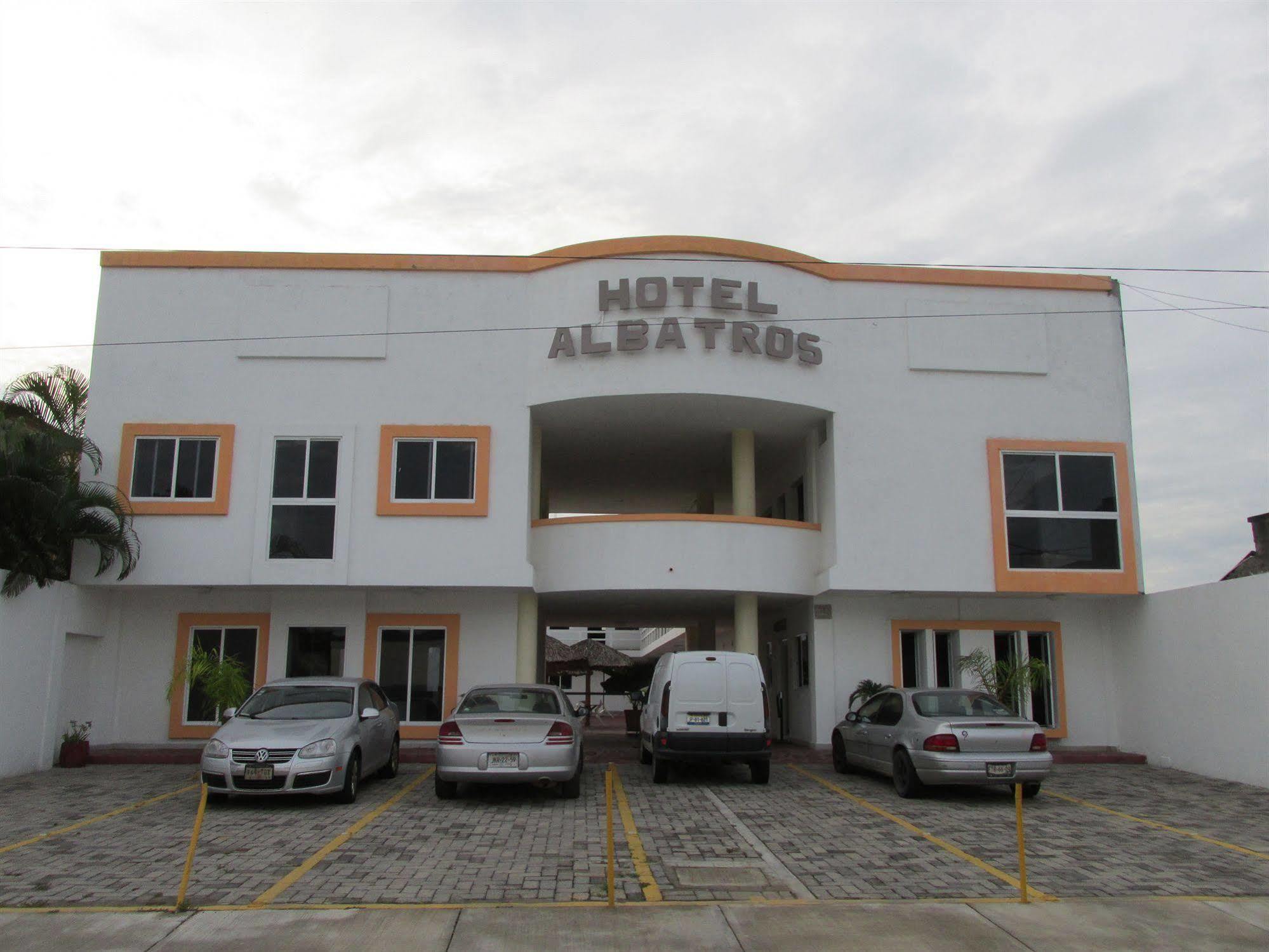 Albatros Palace 3* Manzanillo