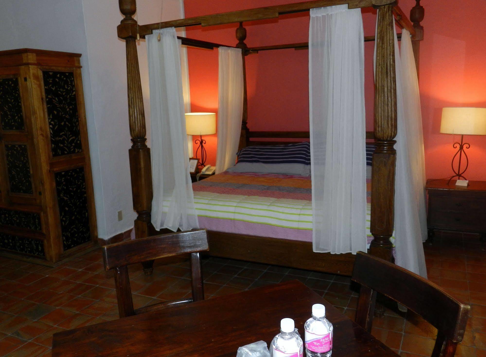 Rosa Morada Bed & Breakfast