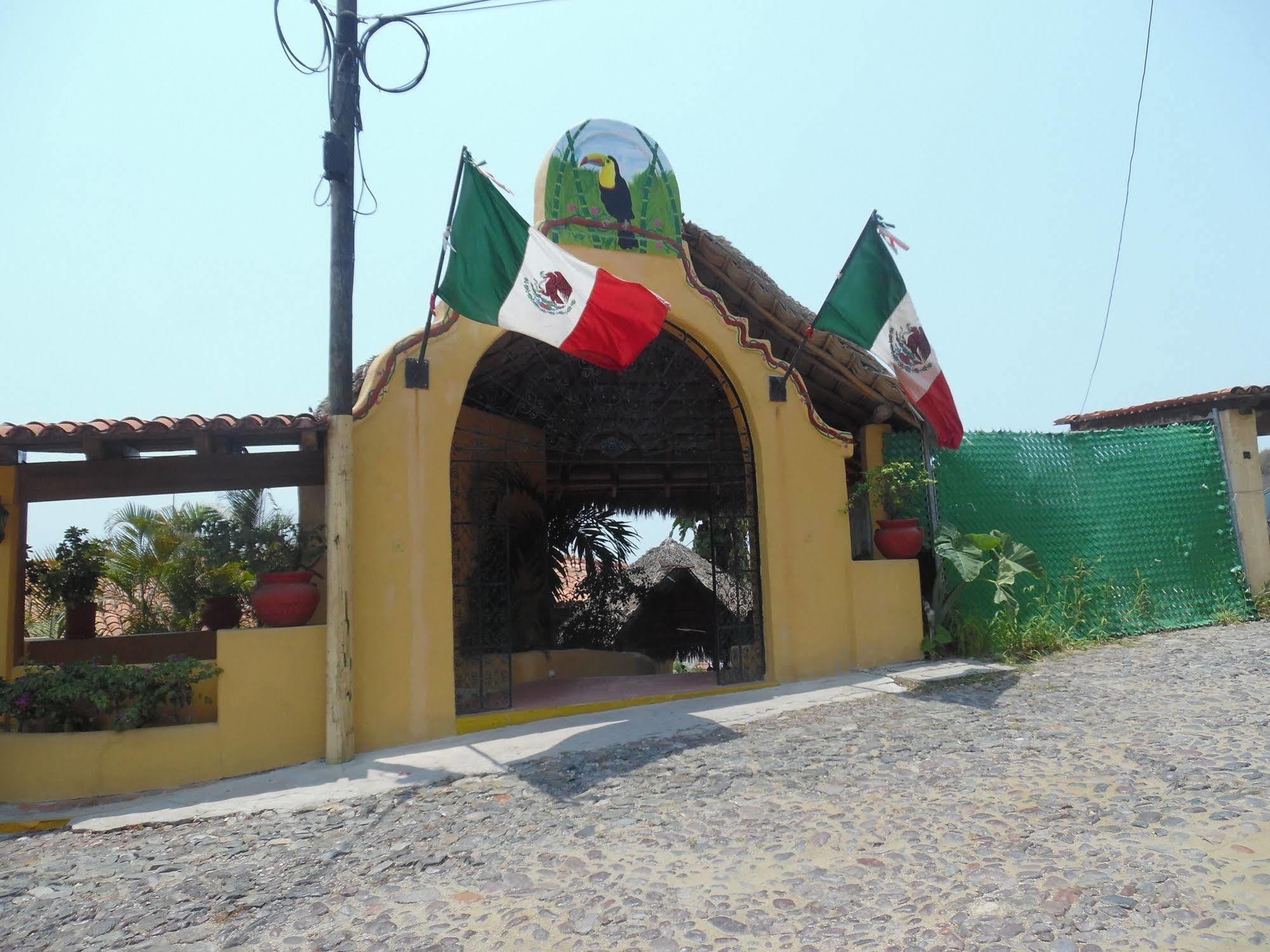 Plaza Tucanes 4*