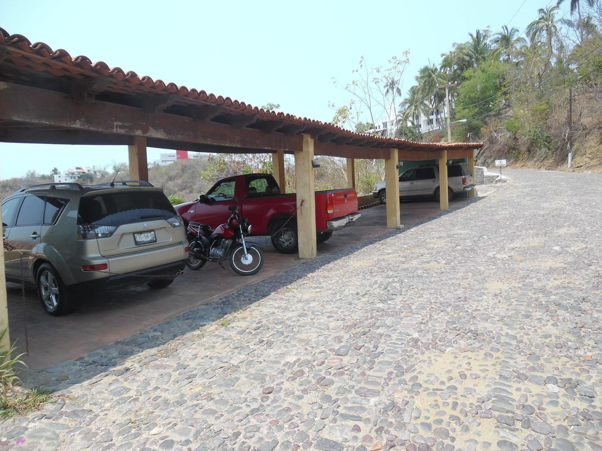 Hotel Plaza Tucanes