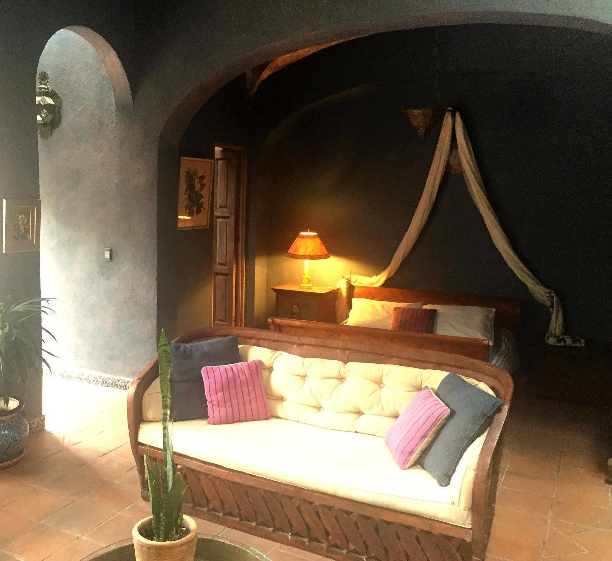 Bed & Breakfast Casa Liza 4*