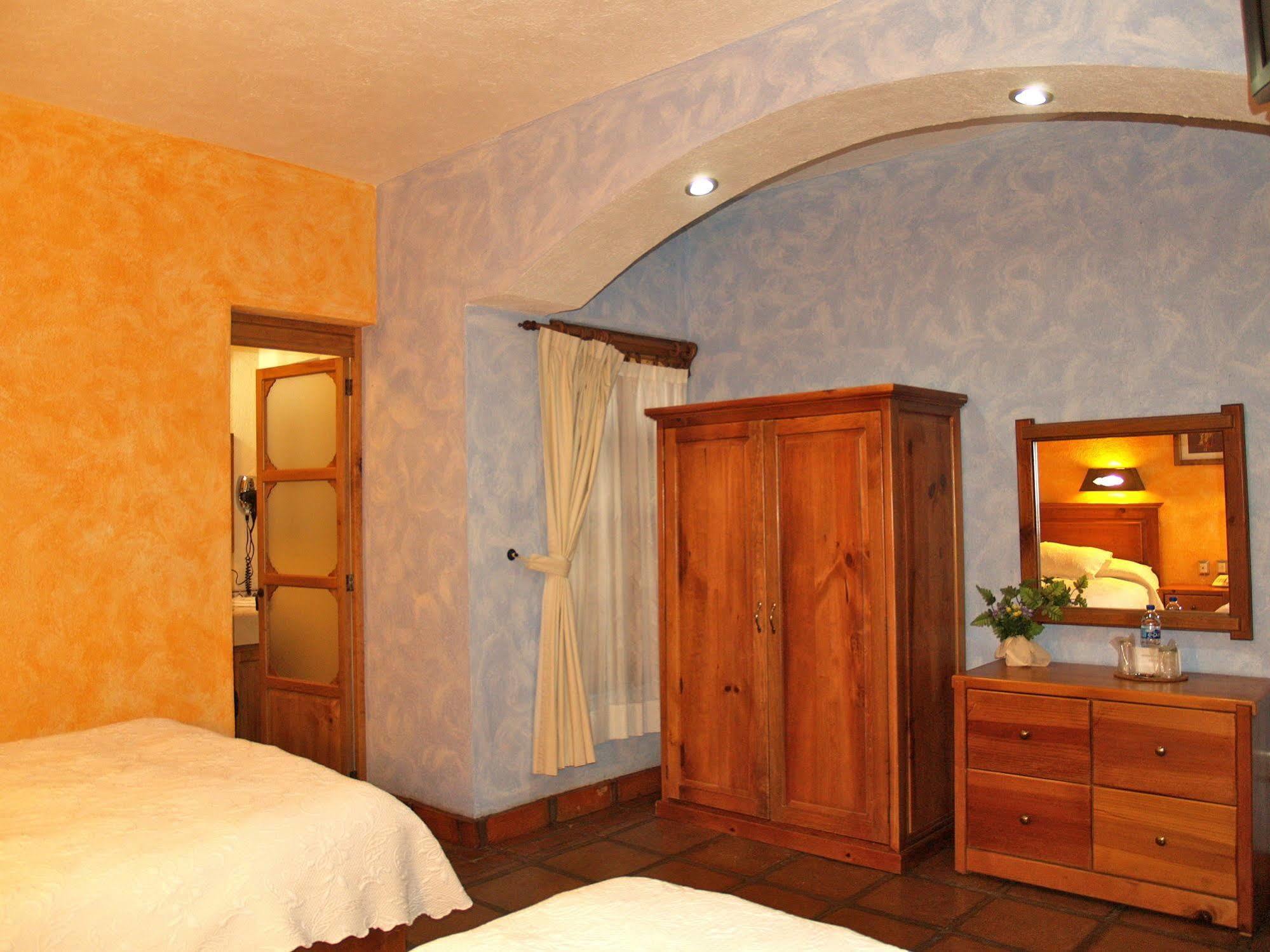 Refugio Del Angel Hotel